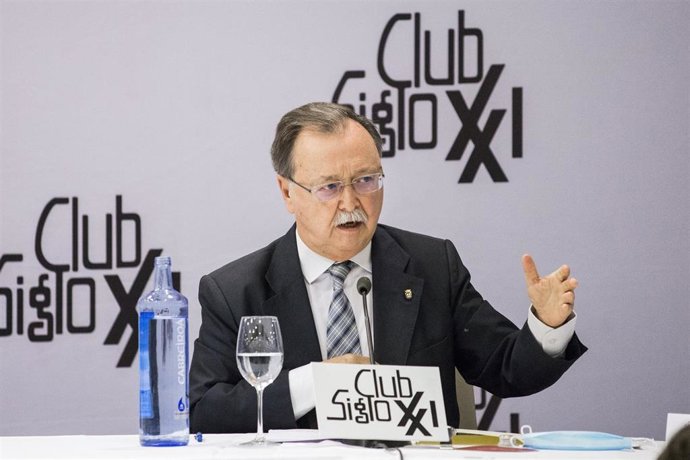 Archivo - El presidente del Gobierno de Ceuta, Juan Vivas