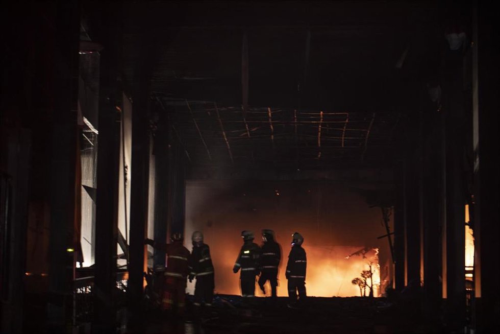 Archivo - Imagen de archivo de un incendio en Indonesia
