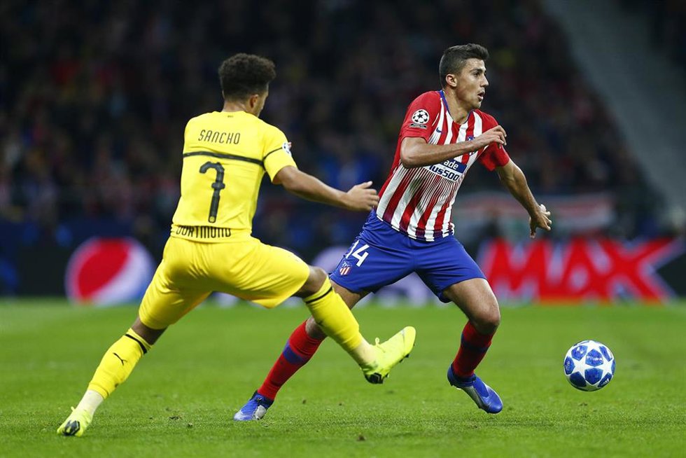 Archivo - Rodri Hernández durante un partido con el Atlético de Madrid