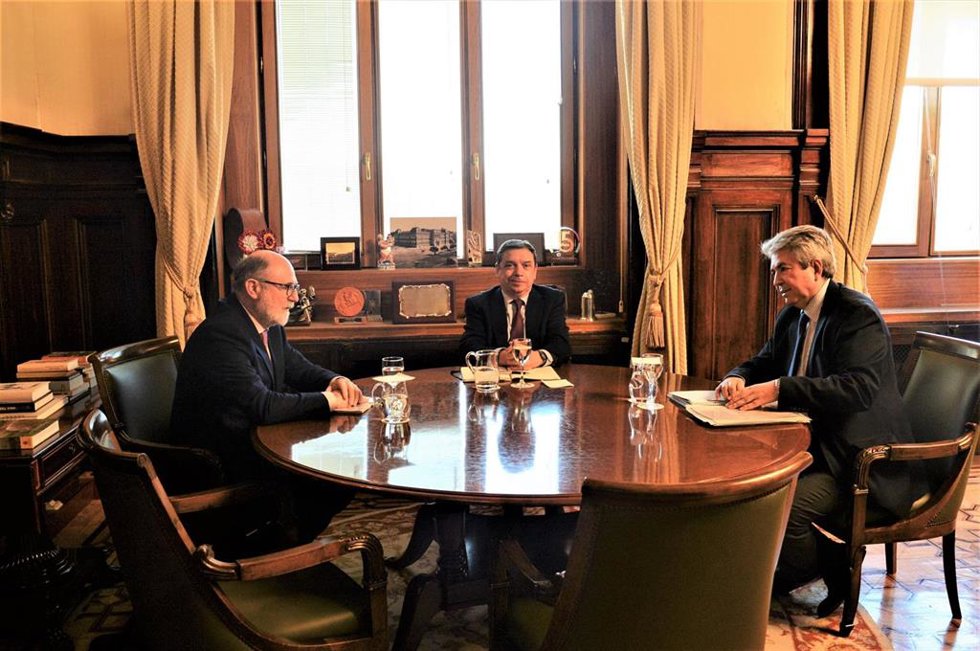 El ministro de Agricultura, Pesca y Alimentación, Luis Planas, se reúne con el presidente del Grupo Tragsa, Jesús Casas