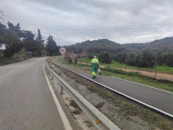 Trabajos de la Junta en carreteras de la provincia.