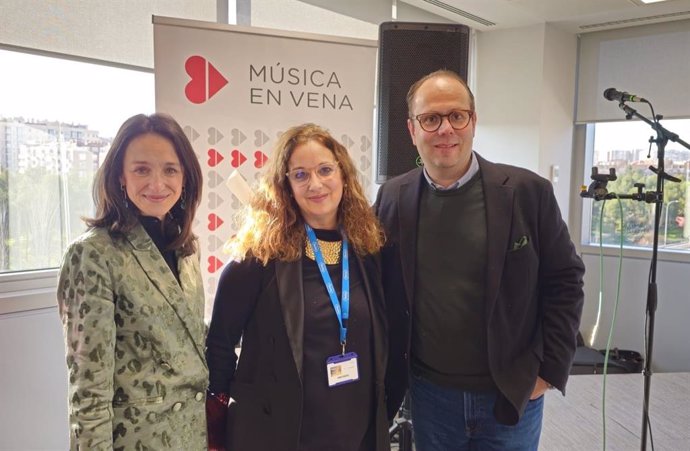 Archivo - Patrick Wallach, General Manager De Roche Farma España; Virginia Castelló, Presidenta Y Fundadora De Música En Vena; Y Beatriz Lozano, Directora De Comunicación, Pacientes Y RSC De Roche Farma España