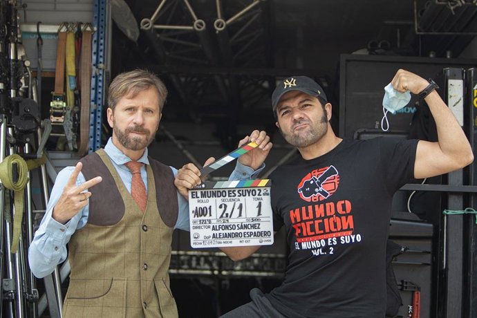 Los actores Alberto López y Alfonso Sánchez encarnan a los "Compadres"