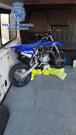 Moto recuperada por la Policía Nacional en Talavera de la Reina.