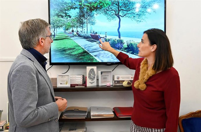 César Díaz, presidente del Puerto de Santander, y Gema Igual, alcaldesa de la ciudad