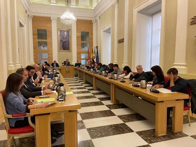 El Ayuntamiento de Cáceres celebra el pleno para aprobar sus presupuestos