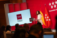 Ayuso cierra el año cargando contra Sánchez y un Gobierno "proactivo en el desastre": "Le aplauden los terroristas"