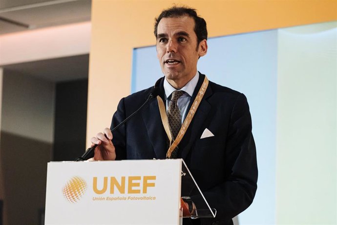 Archivo - El presidente de UNEF, Rafael Benjumea, interviene durante la III Cumbre de Autoconsumo y Comunidades Energéticas, en el Hotel Marriot Auditorium de Madrid, a 8 de junio de 2023, en Madrid (España). La Unión Española Fotovoltaica (UNEF) organi
