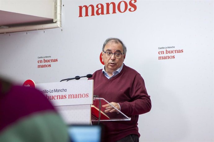 El parlamentario autonómico del PSOE, Fernando Mora.