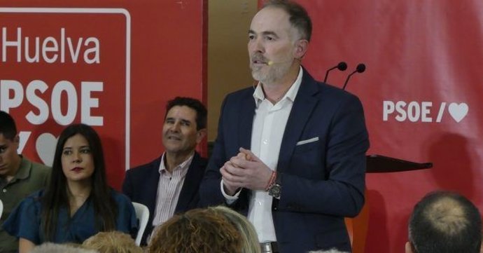 El portavoz del Grupo Municipal Socialista de Villalba del Alcor, Sebastián Fernández.