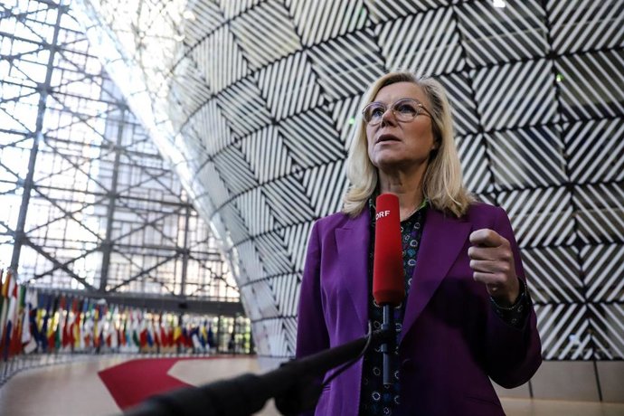 Archivo - La ministra de Finanzas de Países Bajos, Sigrid Kaag