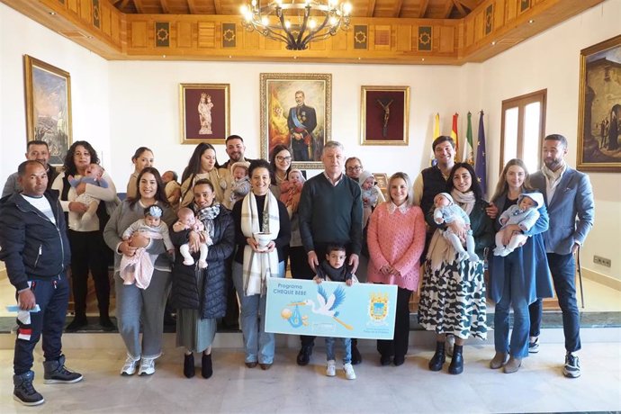 El Ayuntamiento de Palos de la Frontera (Huelva) finaliza el año con una entrega de ayuda sociales