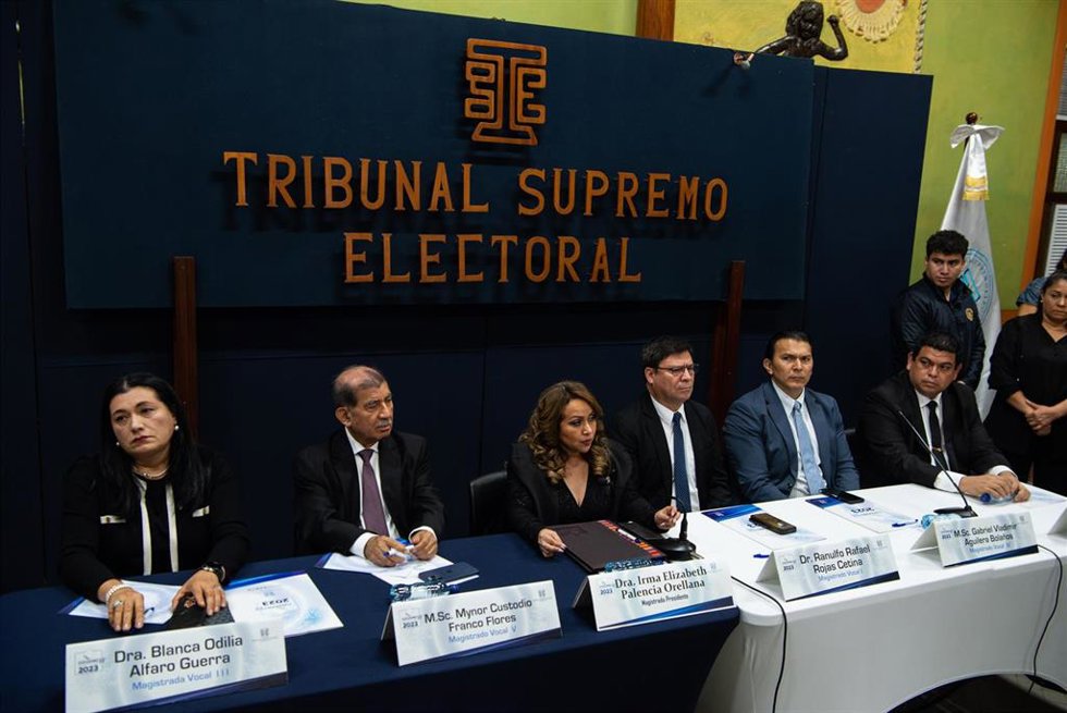 Archivo - Magistrados del Tribunal Supremo Electoral (TSE)