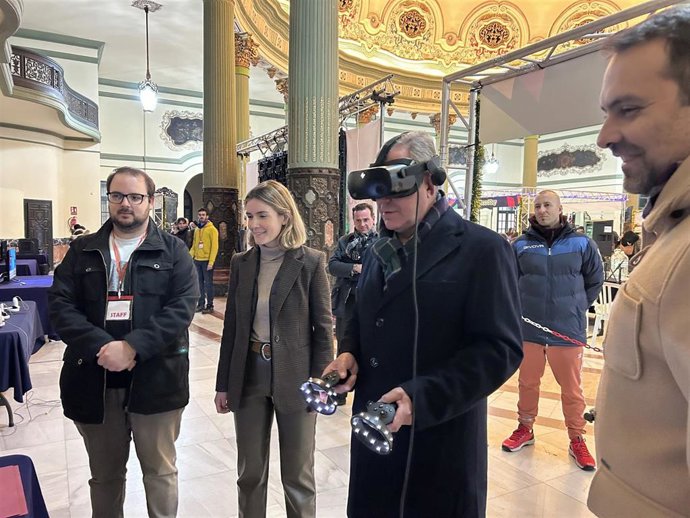 El alcalde de Sevilla, José Luis Sanz, en la primera jornada de Game4Play