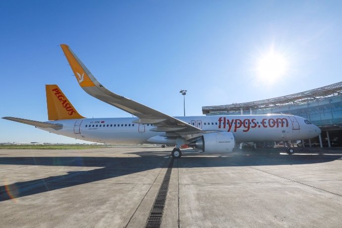 Airbus entrega el primer avión de la nueva línea de montaje final de Toulouse (Francia): un A321neo a Pegasus Airlines.