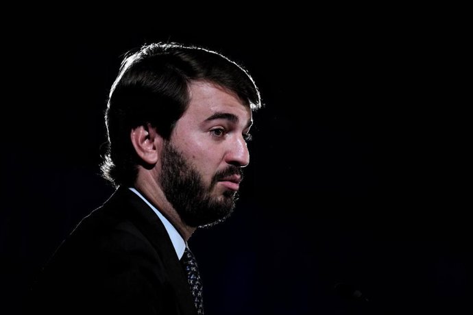 Archivo - El vicepresidente de la Junta de Castilla y León, Juan García-Gallardo, participa en un foro. Foto de Archivo.