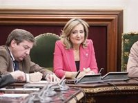 PSOE, Sumar y Montero censuran a la exalcaldesa de Pamplona por decir que prefiere fregar escaleras a pactar con Bildu
