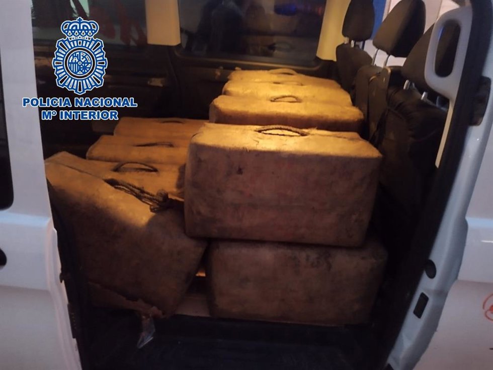 Droga intervenida por la Policía Nacional.