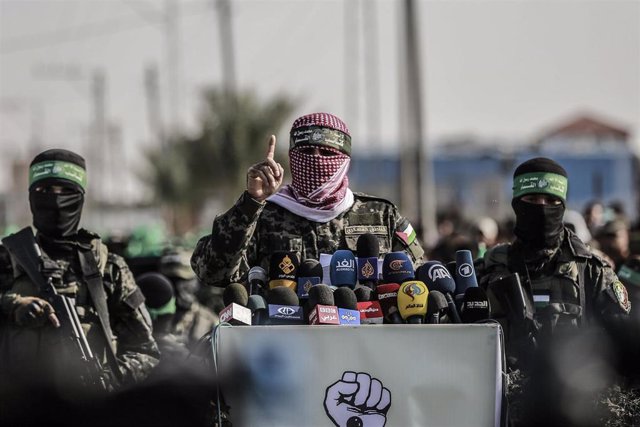 Archivo - El portavoz de las Brigadas Ezedin al Qassam, el brazo armado del Movimiento de Resistencia Islámica (Hamás), Abú Obeida