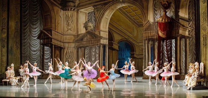 Archivo - El ballet La Bella Durmiente