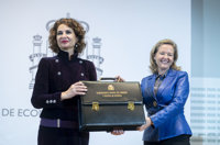 Sánchez asciende a Montero a vicepresidenta primera tras la marcha de Calviño al BEI