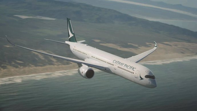 Archivo - Avión de Cathay Pacific.