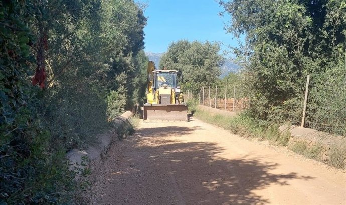 Rehabilitación de un camino rural.