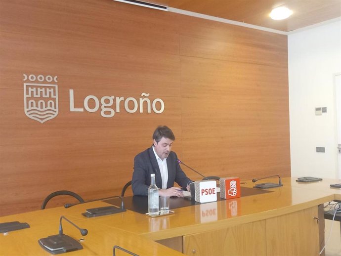El concejal del Grupo Municipal Socialista de Logroño, Luis Alonso,