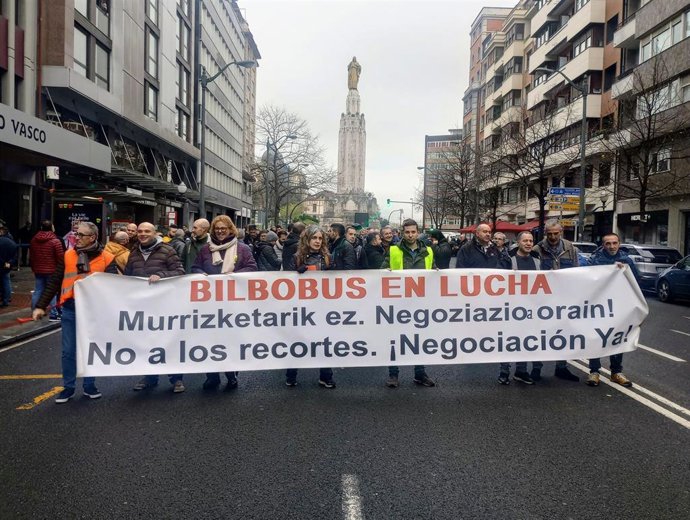 Manifestación de trabajadores de Bilbobus en Bilbao