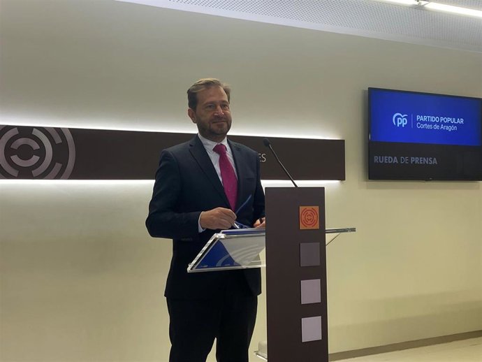 El portavoz parlamentario del PP en las Cortes, Fernando Ledesma