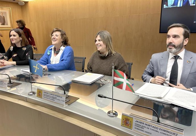 Gimena Llamedo en la Conferencia Sectorial de Turismo.