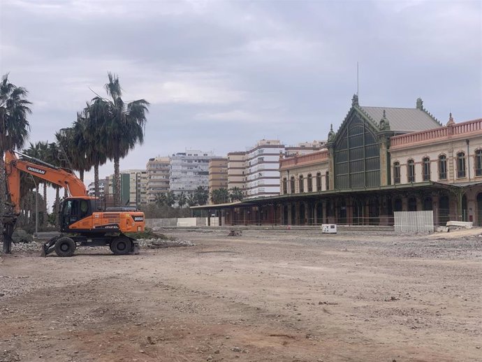 Obras del soterramiento de las vías del tren en Almería.