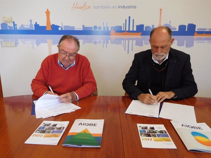 Aiqbe y el Banco de Alimentos de Huelva acuerdan realizar acciones sociales conjuntas en Navidad.