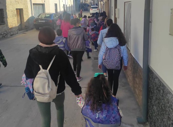 Participantes en actividades de educación ambiental de la Diputación.