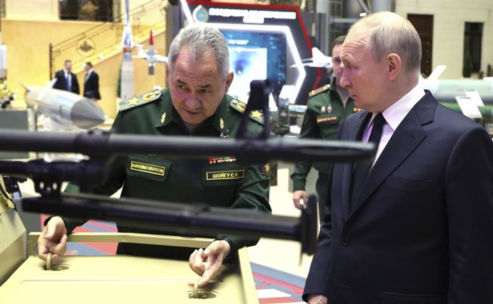 December 19, 2023, Moscow, Moscow Oblast, Russia: Russian President Vladimir Putin, right, tour an exhibition of modern military hardware with Defence Minister Sergei Shoigu, left, at the National Defence Control Centre, December 19, 2023 in Moscow, Rus
