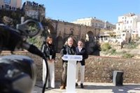 Bendodo acusa a Sánchez de pasar "todas las líneas rojas" y acabar 2023 con regalos de subidas de impuestos de luz y gas