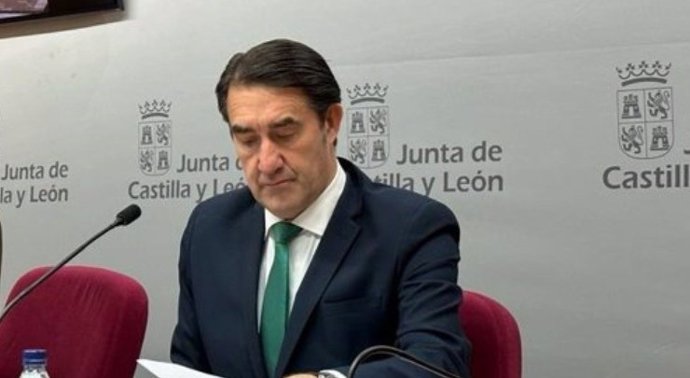 El consejero de Medio Ambiente, Vivienda y Ordenación del Territorio, Juan Carlos Suárez-Quiñones