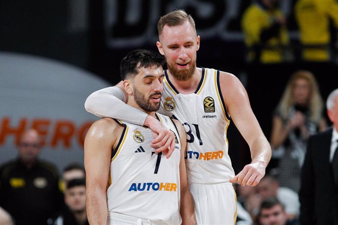 Facundo Campazzo and Dzanan Musa of Real Madrid