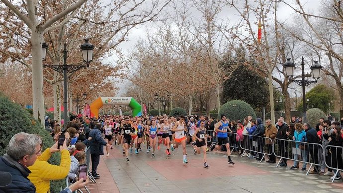 Ndp. La Carrera Del Pavo Reúne A Más De 3.500 Atletas De Todas Las Edades