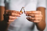Foto: ¿Qué es la citisina y cómo funciona para dejar de fumar?