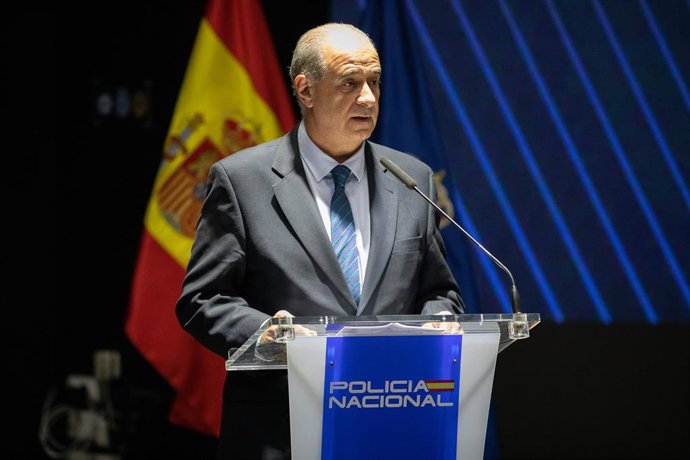 Archivo - El director general de la Policía, Francisco Pardo, interviene durante la inauguración del nuevo curso académico del Centro Universitario de la Policía Nacional, a 25 de octubre de 2023, en Ávila, Castilla y León (España). 