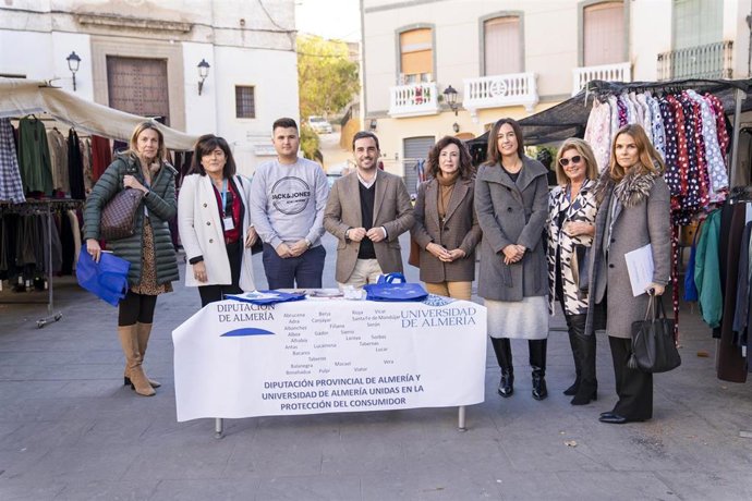 Diputación acerca las ventajas de la Junta Arbitral de Consumo a más de una veintena de municipios.