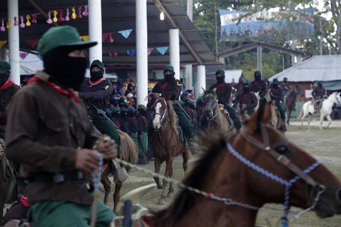 Archivo - January 1, 2019 - EUM20190101NAC01.JPG .LA REALIDAD, Chis. AnniversaryAniversario-EZLN.- 1 de enero de 2019. Aspectos del desfile conmemorativo del XXV Aniversario del Ejército Zapatista de Liberación Nacional en Chiapas. El levantamiento zapa