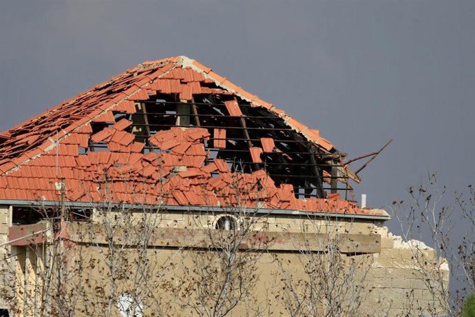 Impacto de proyectiles israelíes en el sur de Líbano