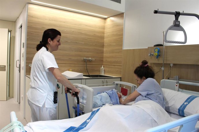 El Hospital Josep Trueta de Girona abre 16 habitaciones para madres e hijos