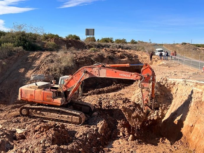 Imagen de los trabajos realizados en la carretera de Casas Blancas