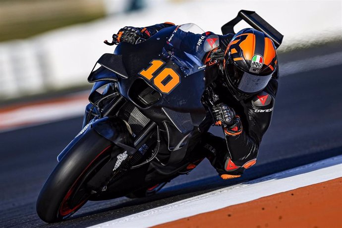 El piloto italiano de MotoGP Luca Marini en su primer test con la Honda tras confirmarse su fichaje por el Repsol Honda Team