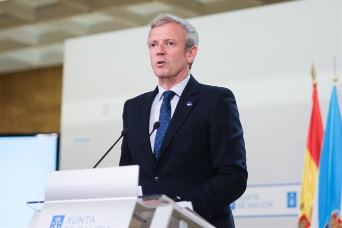 El presidente de la Xunta, Alfonso Rueda, comparece ante los medios tras el Consello.