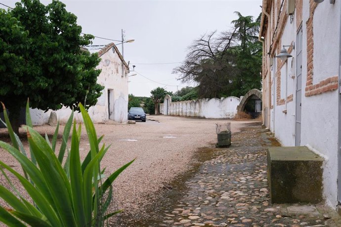 Archivo - Una calle de Illán de Vacas, a 28 de mayo de 2023,,en Toledo, Castilla-La Mancha (España).
