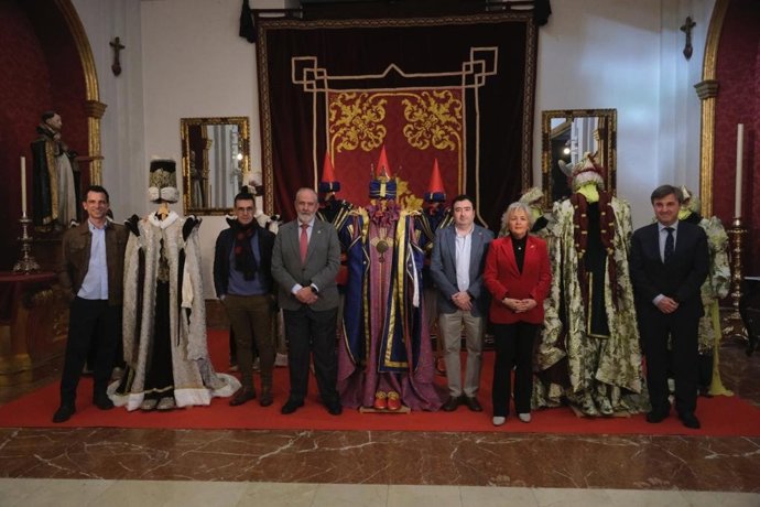 Presentación de los trajes para los Reyes Magos de Málaga